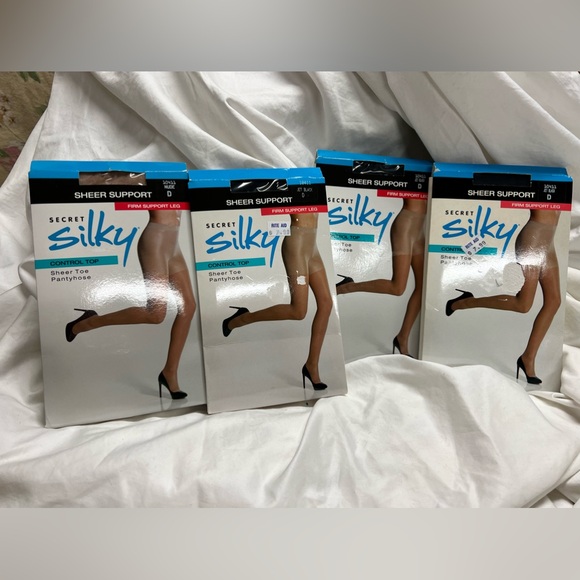 Pantyhose controlled top medium support leg bundle #10 - Picture 1 of 6